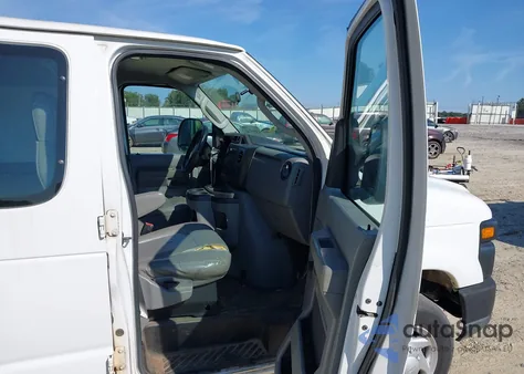 2009 Ford E-150 Commercial/Recreational из США, поврежденный, VIN 1FTNE14W69DA76498